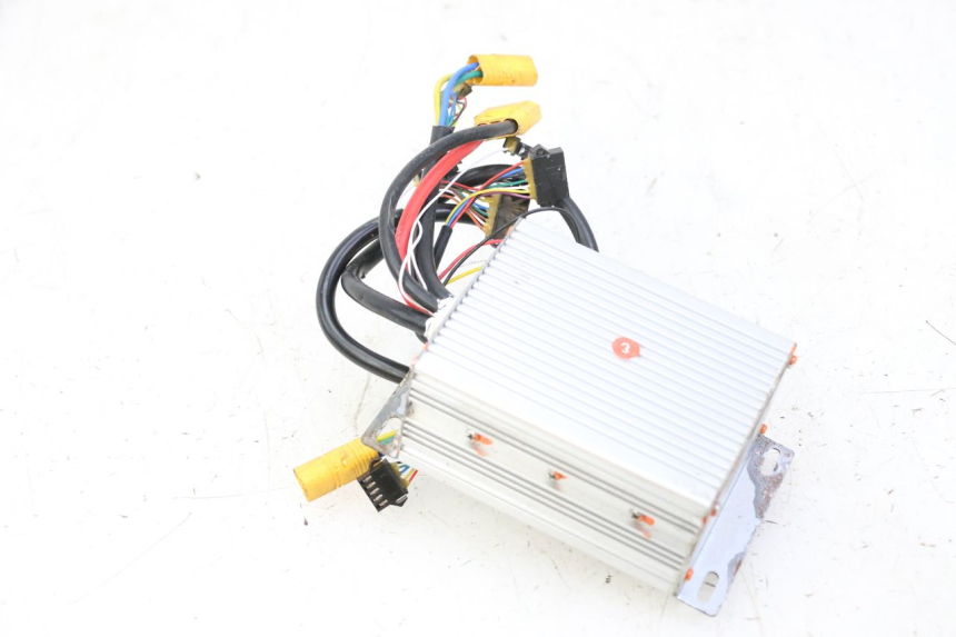 photo de CENTRALINA CDI KUKIRIN G2 MASTER 1 - Primo piano ad alta risoluzione