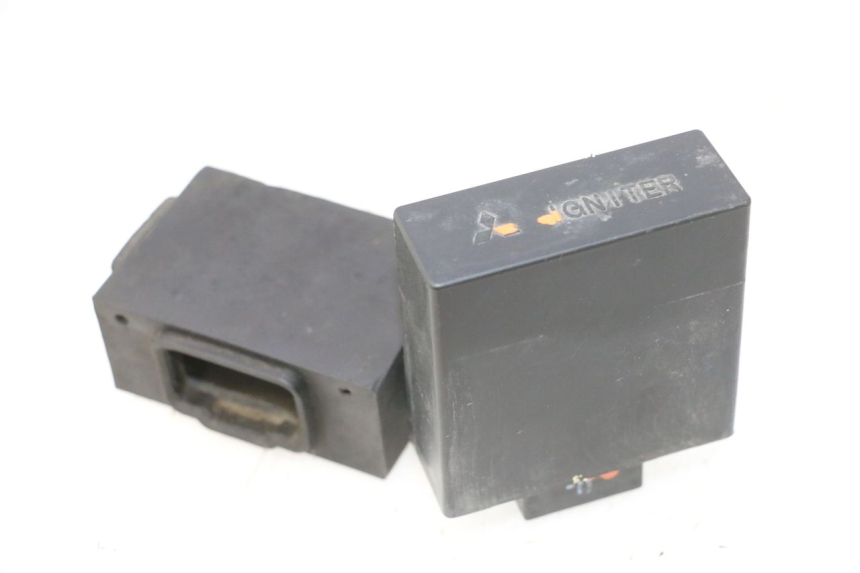 photo de CENTRALINA CDI KAWASAKI GPX F ZX750F 750 (1986 - 1990) - Primo piano tecnico