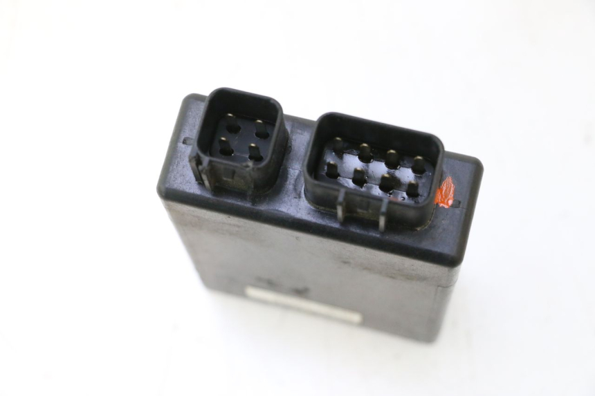 photo de CENTRALINA CDI SUZUKI GSF N BANDIT 1200 (2001 - 2005) - Primo piano tecnico