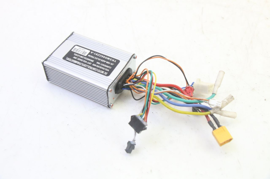 photo de CENTRALINA CDI HITWAY H5 1 - Altra angolazione