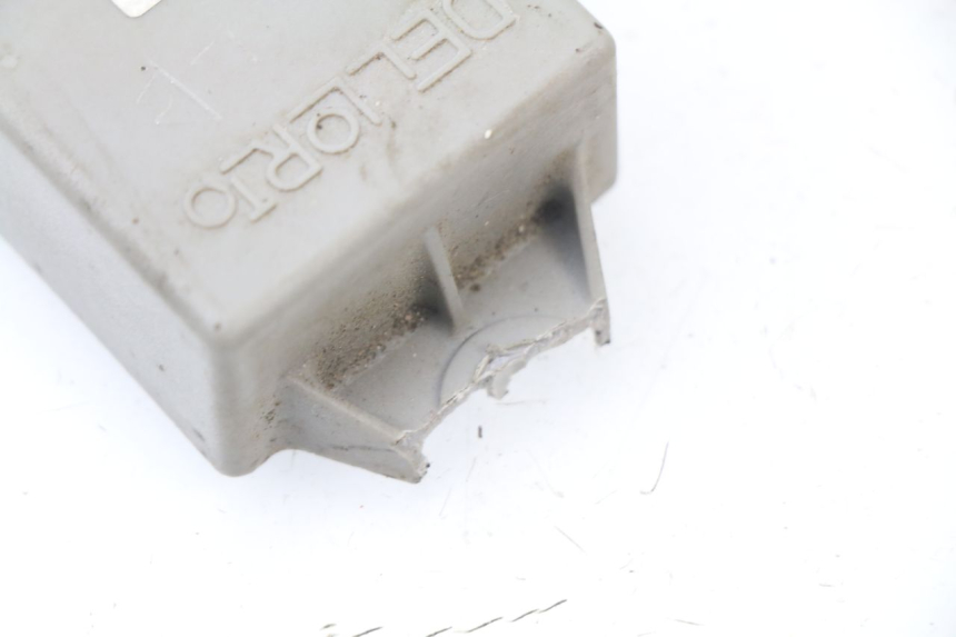 photo de CENTRALINA CDI PEUGEOT JET FORCE CARBU 50 (2003 - 2016) - Altra angolazione