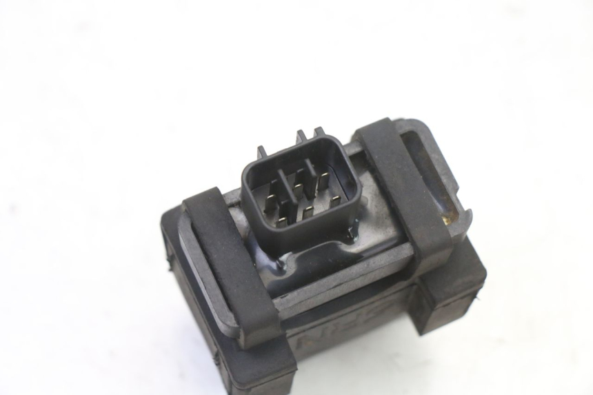 photo de CENTRALINA CDI YAMAHA JOG R 50 (2004 - 2014) - Altra angolazione