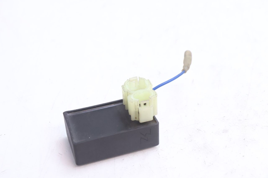 photo de CENTRALINA CDI PEUGEOT KISBEE 4T 50 (2010 - 2017) - Altra angolazione