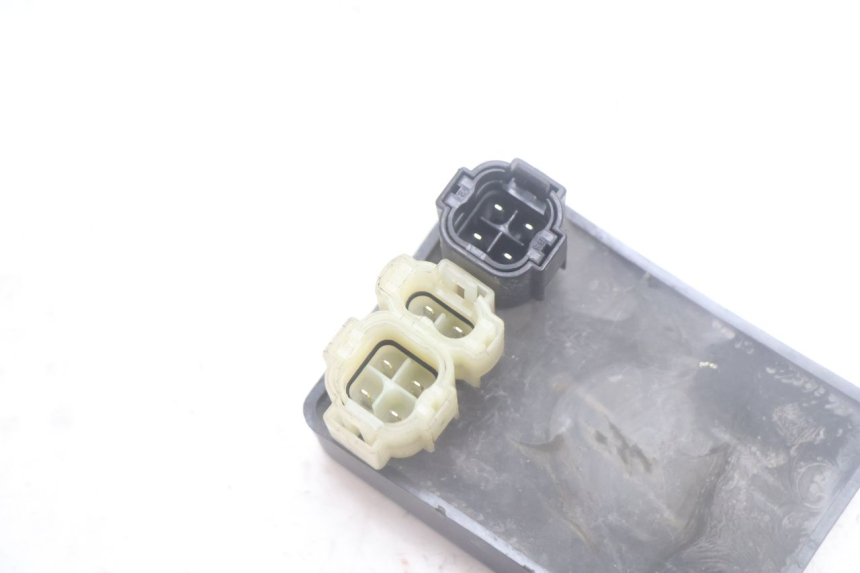photo de CENTRALINA CDI HONDA SCV LEAD 100 (2003 - 2007) - Dettaglio del componente