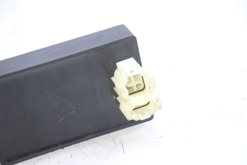 photo de CENTRALINA CDI PEUGEOT SPEEDFIGHT 4 4T 50 (2015 - 2020) - Altra angolazione