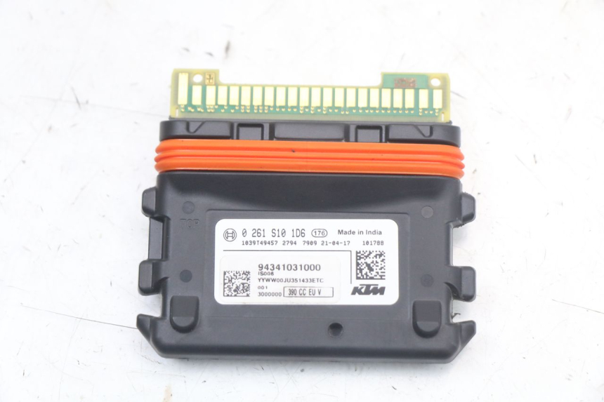 photo de CENTRALINA CDI HUSQVARNA SVARTPILEN 401 (2018 - 2023) - Vista principale