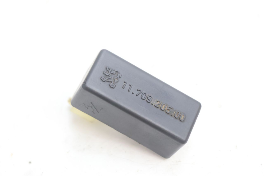 photo de CENTRALINA CDI PEUGEOT VIVACITY 50 (2004 - 2009) - Zoom sullo stato d'uso