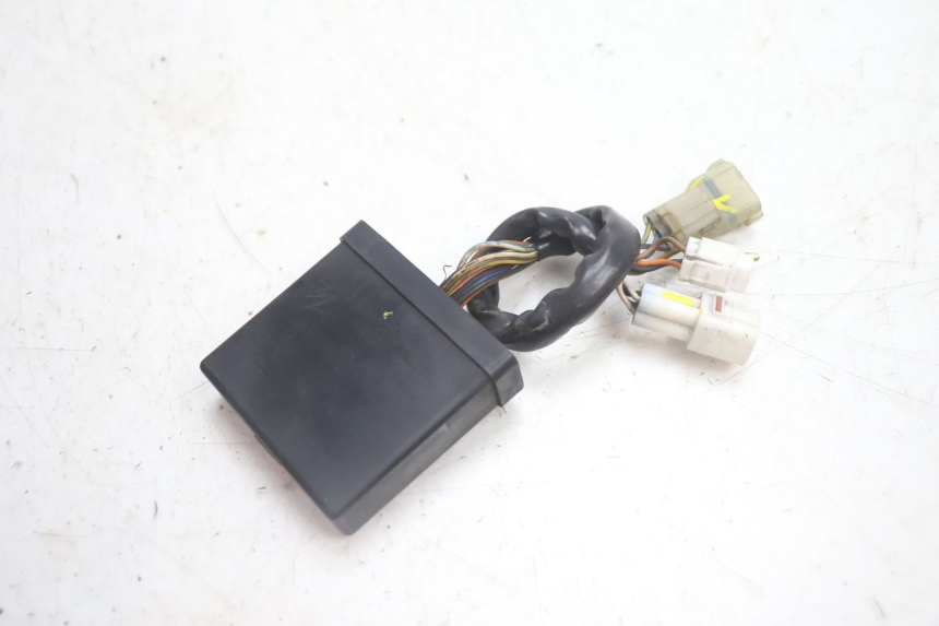 photo de CENTRALINA CDI YAMAHA YP MAJESTY 125 (2002 - 2006) - Altra angolazione