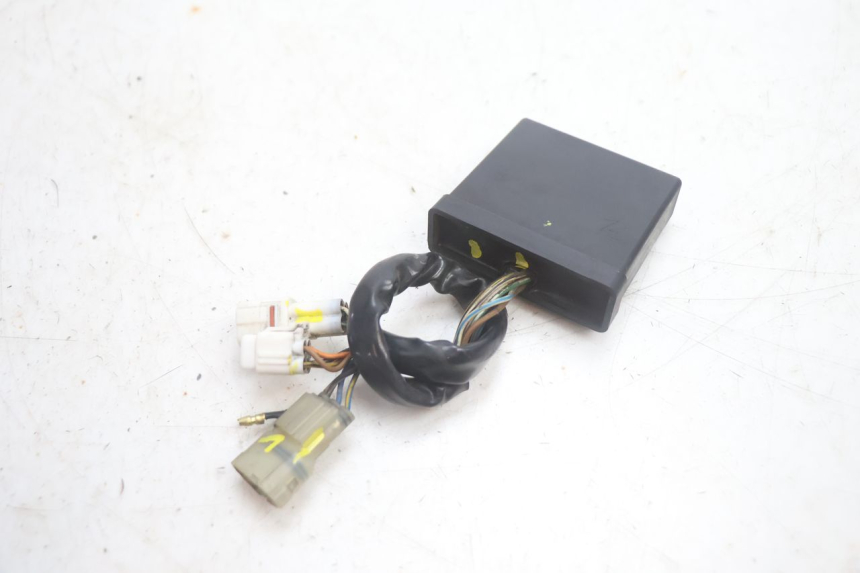 photo de CENTRALINA CDI YAMAHA YP MAJESTY 125 (2002 - 2006) - Primo piano tecnico