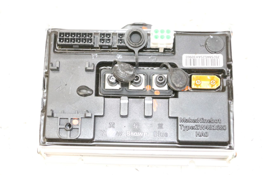 photo de CENTRALINA CDI SEGWAY NINEBOT ZT3 PRO 1 - Vista principale