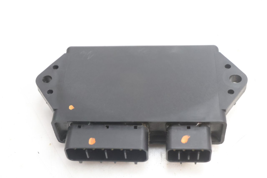 photo de CENTRALINA CDI KAWASAKI ZX-6R ZX6R 600 (2000 - 2002) - Primo piano tecnico
