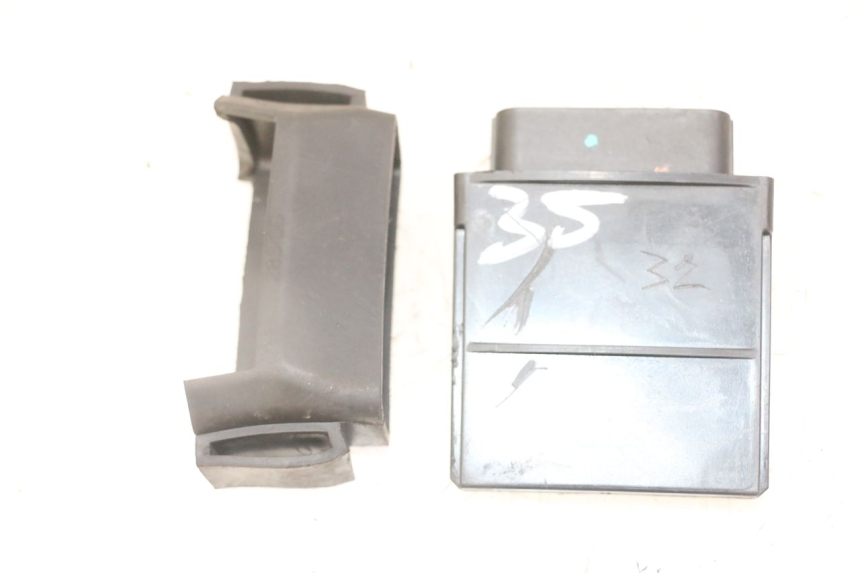 photo de CORPO INIEZIONE VENESI FLY RETRO 4T 50 (2020 - 2025) - Dettaglio del componente