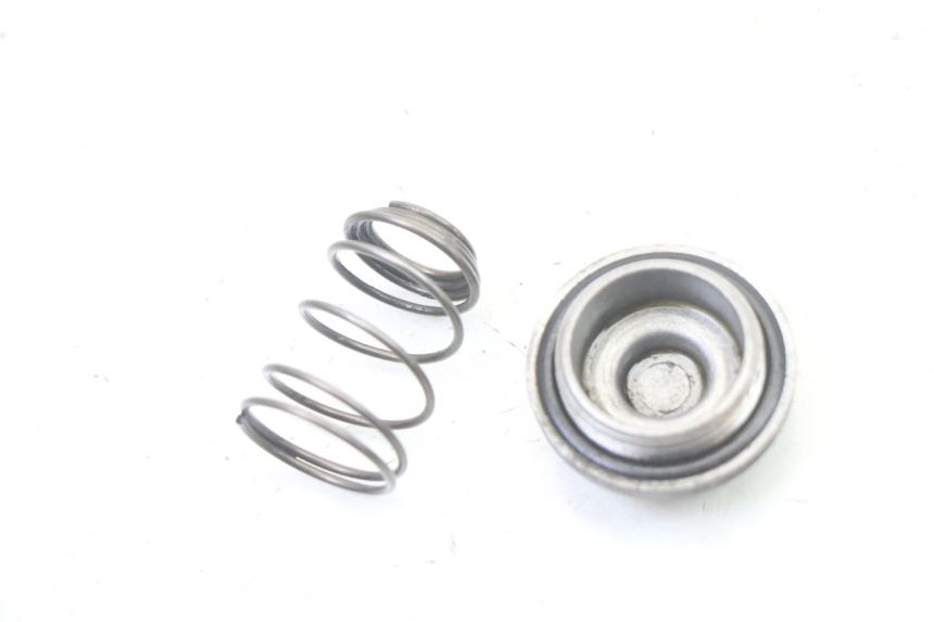 photo de TAPPO OLIO MOTORE KYMCO AGILITY 4T 50 (2018 - 2022) - Dettaglio del componente