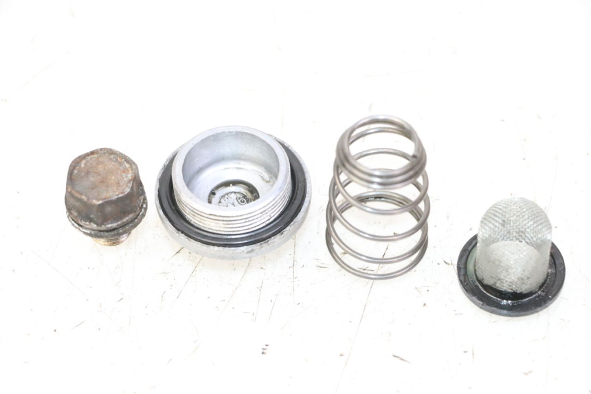 photo de TAPPO OLIO MOTORE KYMCO AGILITY 4T 50 (2005 - 2018) - Dettaglio del componente