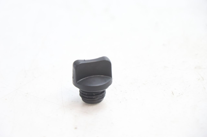 photo de TAPPO OLIO MOTORE HM HONDA CRM DERAPAGE RR 50 (2006 - 2017) - Dettaglio del componente