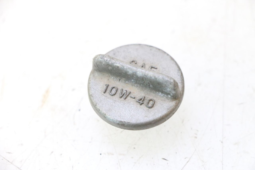photo de TAPPO OLIO MOTORE SUZUKI DR S 600 (1985 - 1989) - Vista principale
