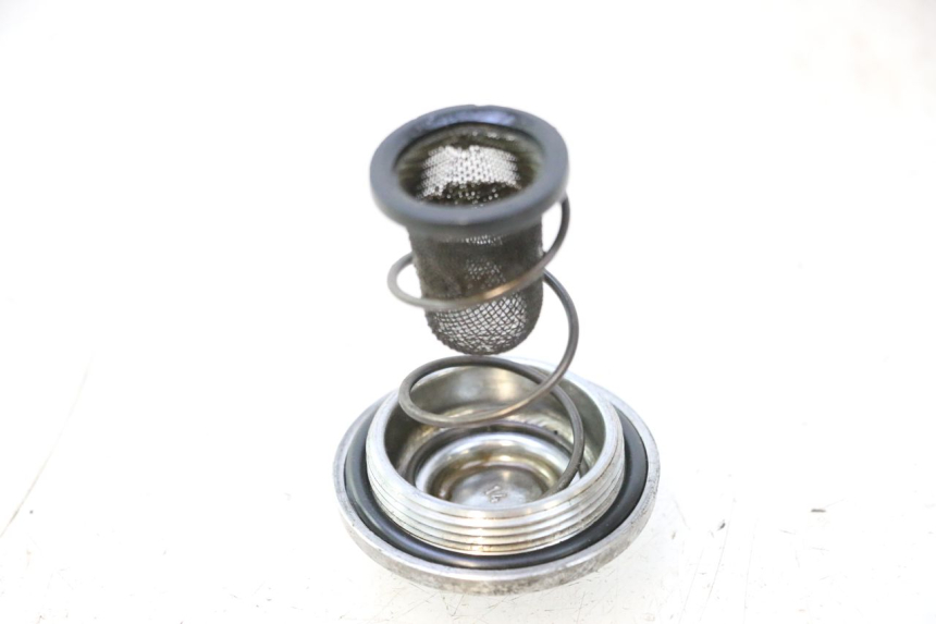 photo de TAPPO OLIO MOTORE HONDA FJS SILVER WING SILVERWING 400 (2005 - 2008) - Altra angolazione