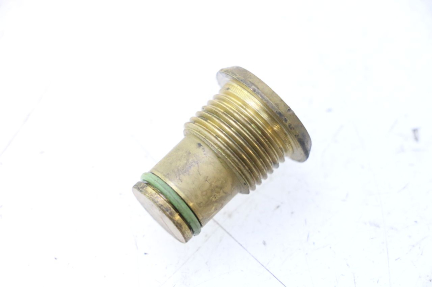 photo de TAPPO OLIO MOTORE GILERA GP 800 (2007 - 2013) - Vista principale
