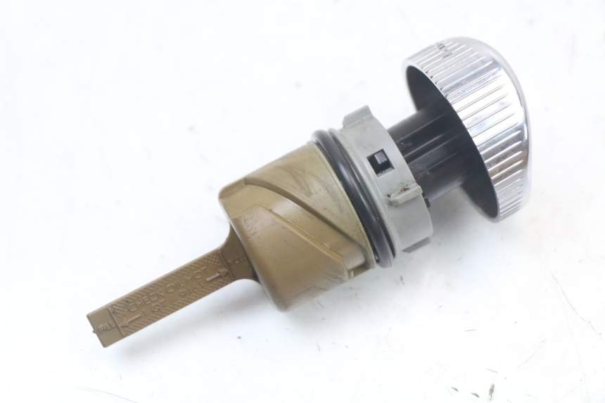 photo de TAPPO OLIO MOTORE HARLEY DAVIDSON SPORTSTER XL CUSTOM 883 (1999 - 2006) - Dettaglio del componente