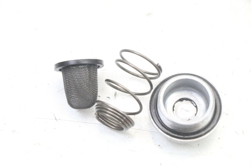 photo de TAPPO OLIO MOTORE KYMCO XCITING 500 (2007 - 2010) - Dettaglio del componente