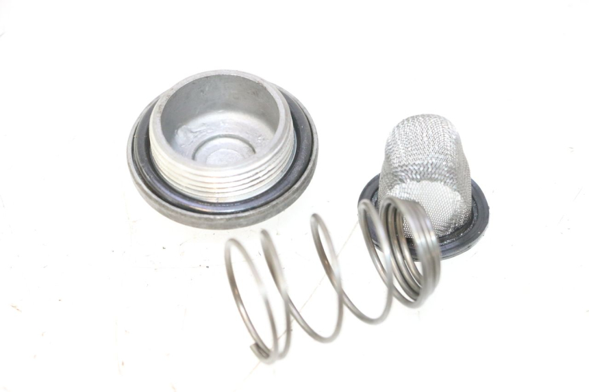 photo de TAPPO OLIO MOTORE KYMCO LIKE 125 (2009 - 2016) - Dettaglio del componente