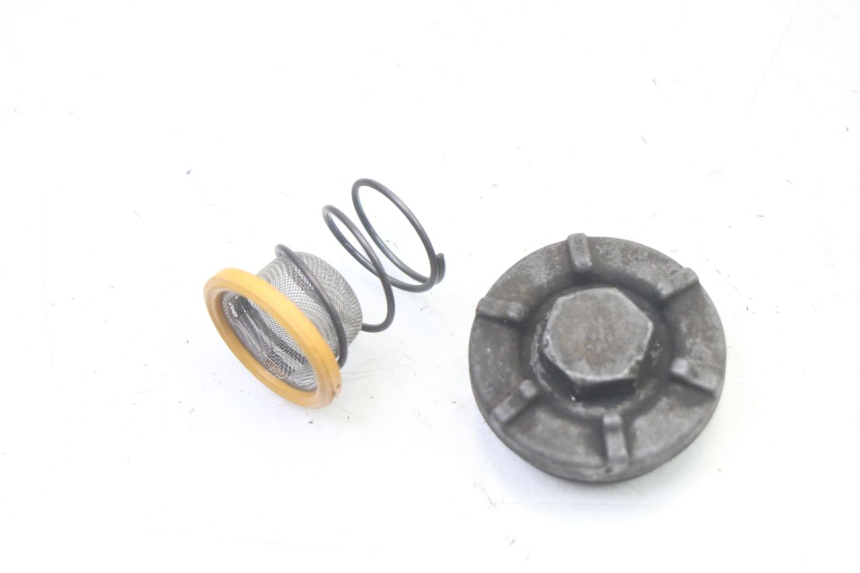 photo de TAPPO OLIO MOTORE MBK OVETTO 4T 50 (2008 - 2016) - Zoom sullo stato d'uso