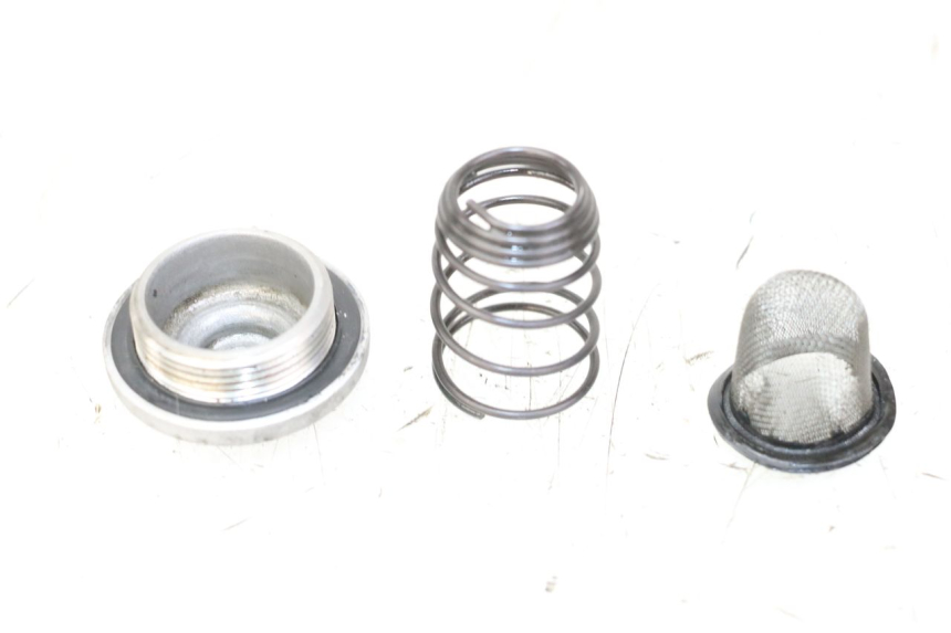 photo de TAPPO OLIO MOTORE PEUGEOT VIVACITY 125 (2010 - 2017) - Vista principale