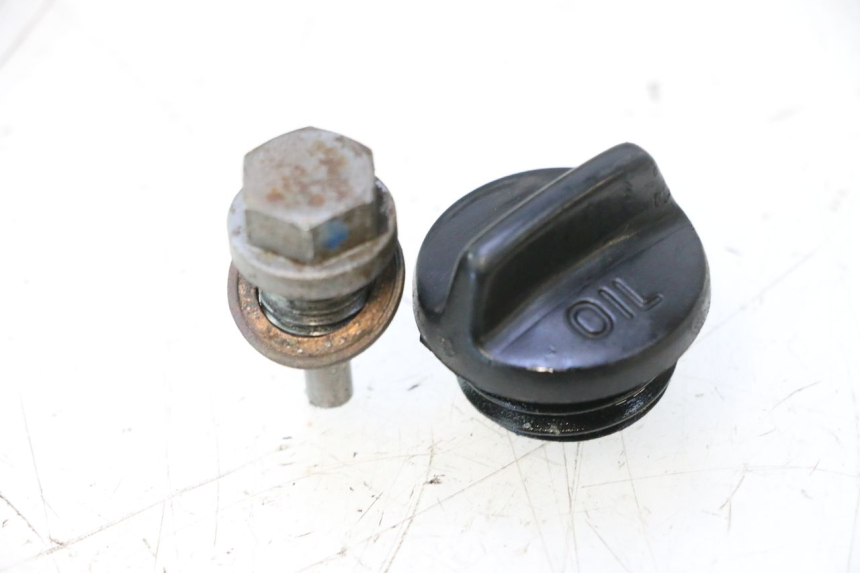 photo de TAPPO OLIO MOTORE HUSABERG TE 250 (2011 - 2014) - Vista principale
