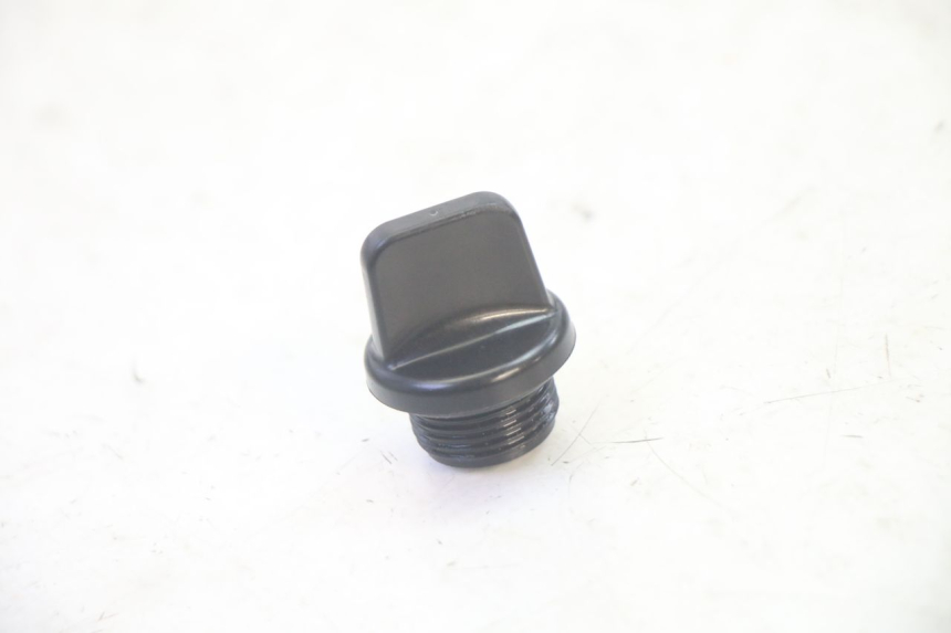 photo de TAPPO OLIO MOTORE YAMAHA TRICITY 300 (2020 - 2024) - Dettaglio del componente