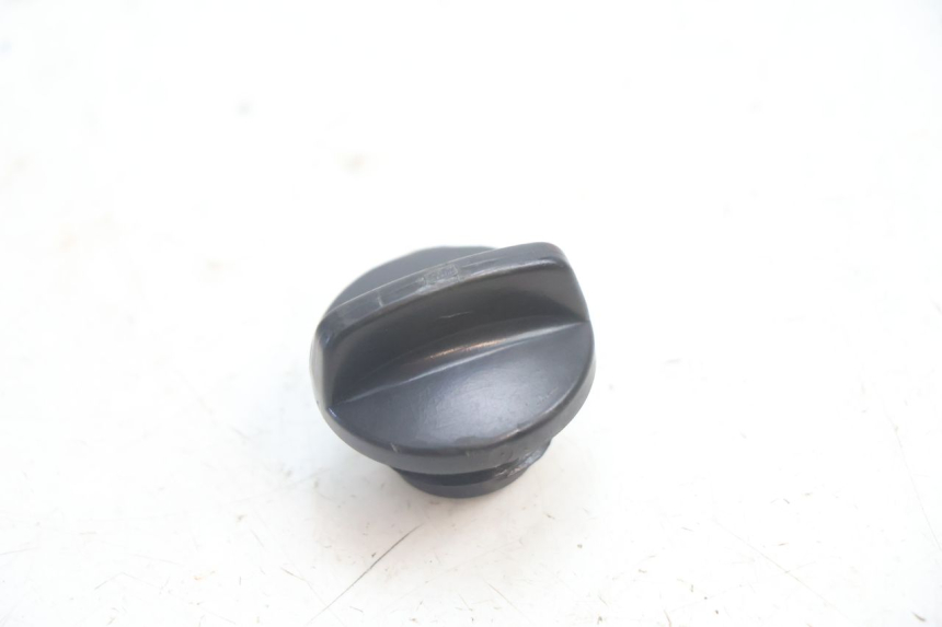photo de TAPPO OLIO MOTORE HONDA VFR FI RC46 800 (1998 - 2001) - Dettaglio del componente