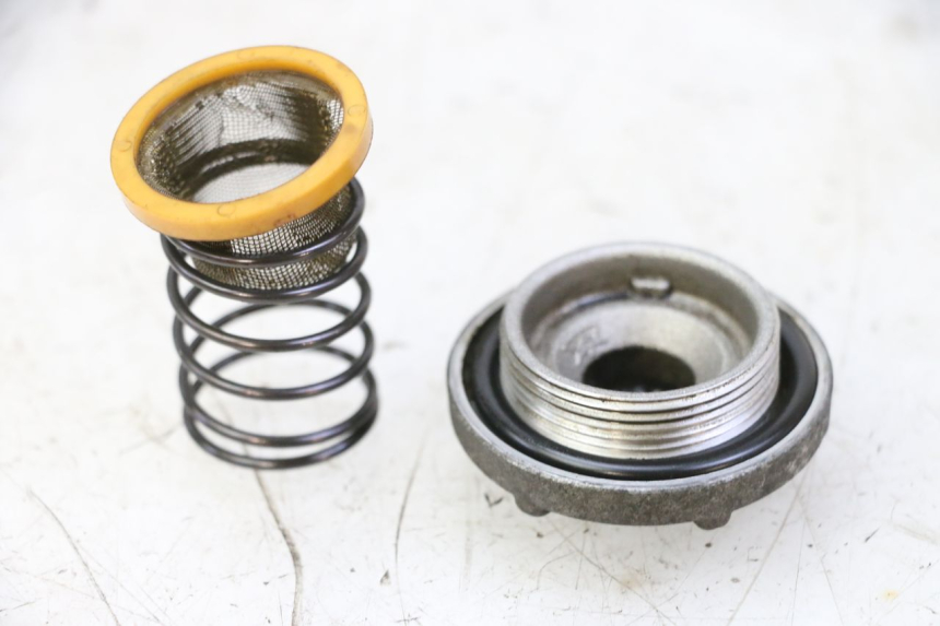 photo de TAPPO OLIO MOTORE YAMAHA X-MAX XMAX 250 (2006 - 2009) - Dettaglio del componente