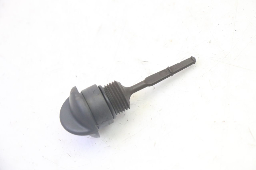 photo de TAPPO COPERCHIO OLIO PIAGGIO XEVO - X EVO 125 (2007 - 2017) - Dettaglio del componente