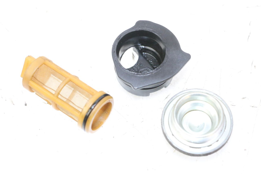 photo de TAPPO COPERCHIO OLIO PIAGGIO XEVO - X EVO 125 (2007 - 2017) - Vista principale