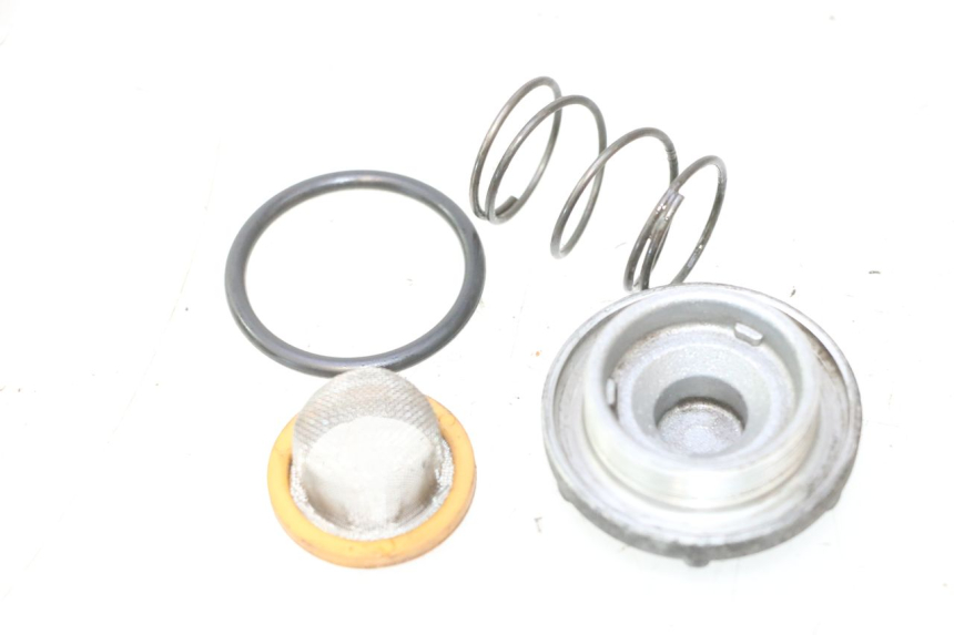 photo de TAPPO OLIO MOTORE YAMAHA YP MAJESTY 125 (2002 - 2006) - Dettaglio del componente