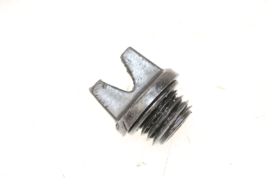 photo de TAPPO OLIO MOTORE YAMAHA YZ 125 (1998 - 2005) - Zoom sullo stato d'uso