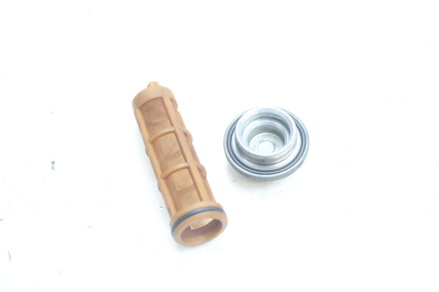 photo de TAPPO CARTER OLIO PIAGGIO ZIP 4T 50 (2018 - 2020) - Dettaglio del componente