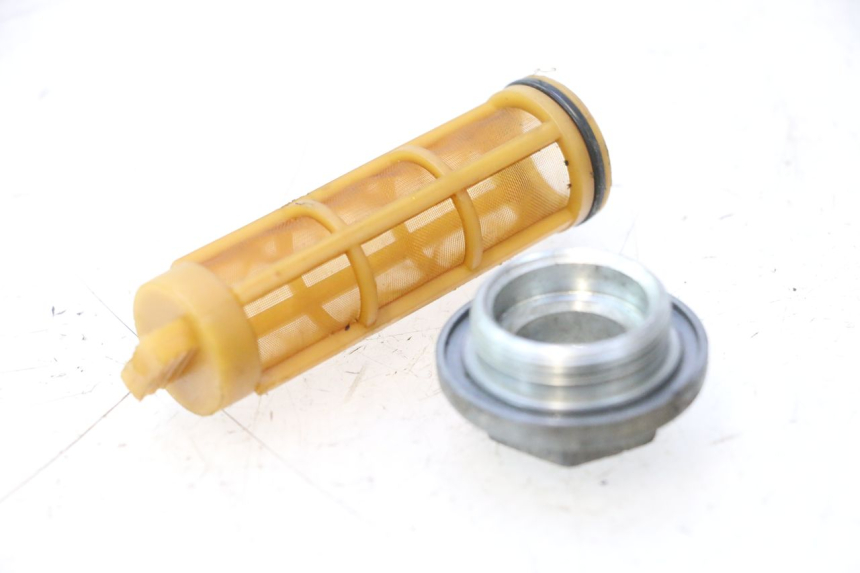 photo de TAPPO OLIO MOTORE PIAGGIO ZIP IGET 4T 50 (2021 - 2023) - Altra angolazione