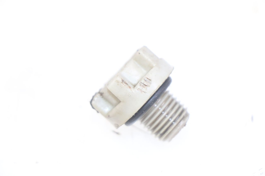 photo de TAPPO CARTER TRASMISSIONE APRILIA SCARABEO LIGHT 125 (2007 - 2011) - Zoom sullo stato d'uso