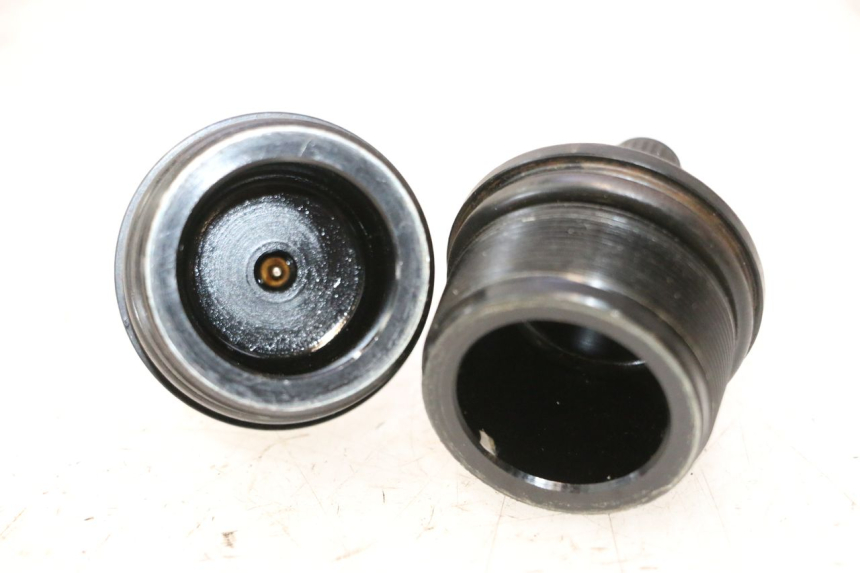 photo de TAPPO FORCELLA SUZUKI DR S 600 (1985 - 1989) - Zoom sullo stato d'uso