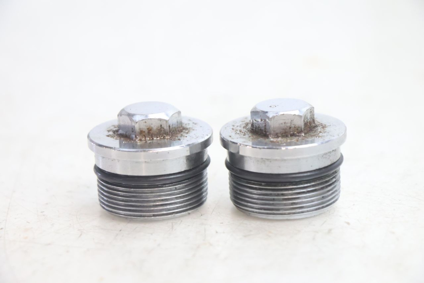 photo de TAPPO FORCELLA PEUGEOT SATELIS 125 (2006 - 2009) - Dettaglio del componente