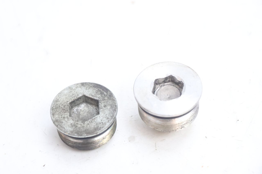 photo de TAPPO FORCELLA HONDA ST PAN EUROPEAN 1100 (1990 - 2002) - Dettaglio del componente