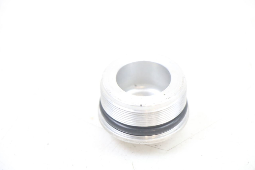 photo de TAPPO FORCELLA SUZUKI GSF S BANDIT 600 (2000 - 2004) - Zoom sullo stato d'uso