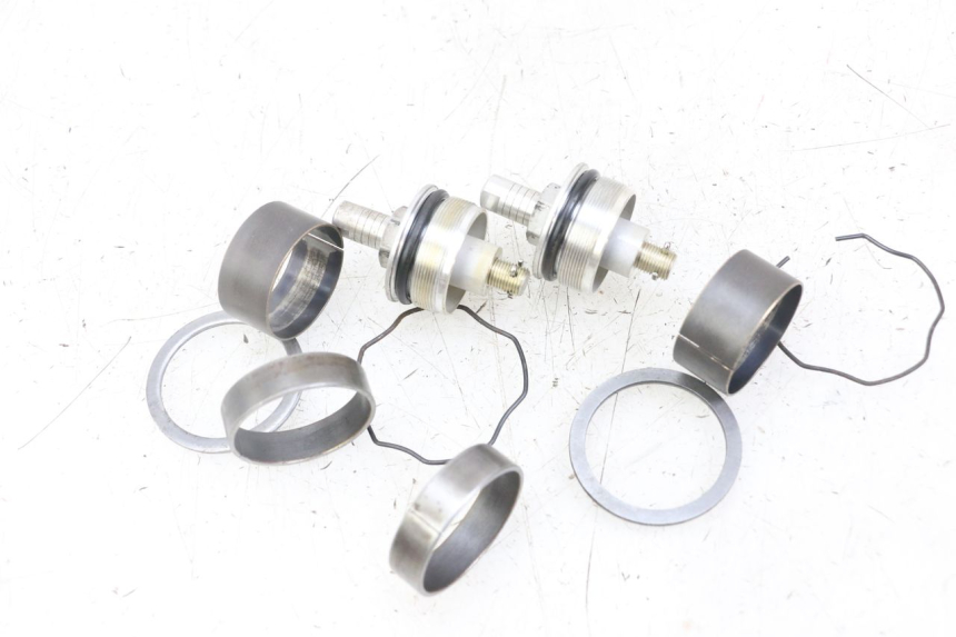 photo de TAPPO FORCELLA SUZUKI GSX F GSXF 650 (2007 - 2015) - Altra angolazione