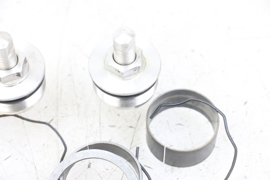 photo de TAPPO FORCELLA SUZUKI GSX F GSXF 650 (2007 - 2015) - Vista d'insieme del prodotto