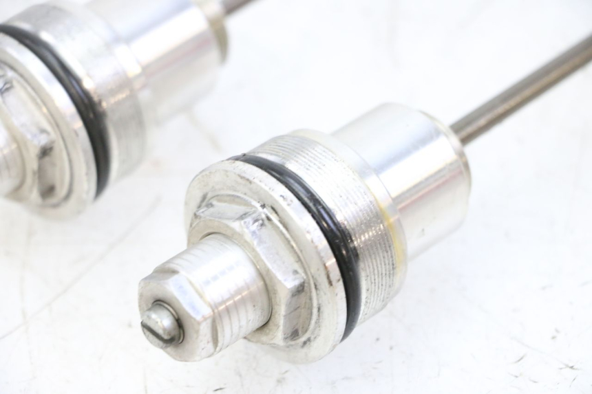 photo de TAPPO FORCELLA YAMAHA TDM ABS 900 (2002 - 2014) - Altra angolazione