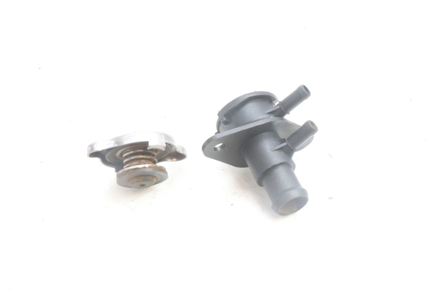 photo de TAPPO DEL RADIATORE BMW C1 125 (2000 - 2003) - Dettaglio del componente