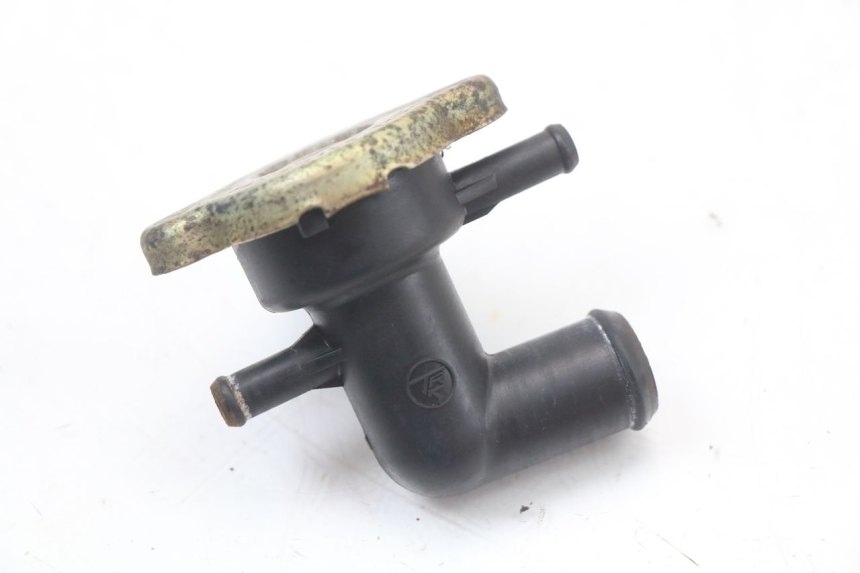 photo de TAPPO DEL RADIATORE HONDA FES PANTHEON 2T 125 (1998 - 2002) - Primo piano tecnico