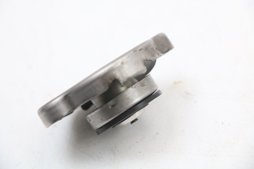 photo de TAPPO DEL RADIATORE HONDA FES S-WING SWING ABS 125 (2007 - 2015) - Dettaglio del componente