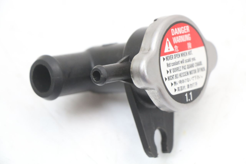 photo de RADIATORE HONDA FJS SILVER WING SILVERWING 400 (2005 - 2008) - Vista principale