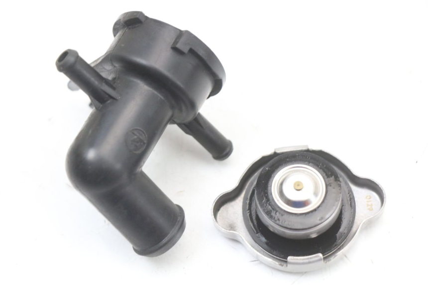 photo de RADIATORE HONDA FJS SILVER WING SILVERWING 400 (2005 - 2008) - Altra angolazione